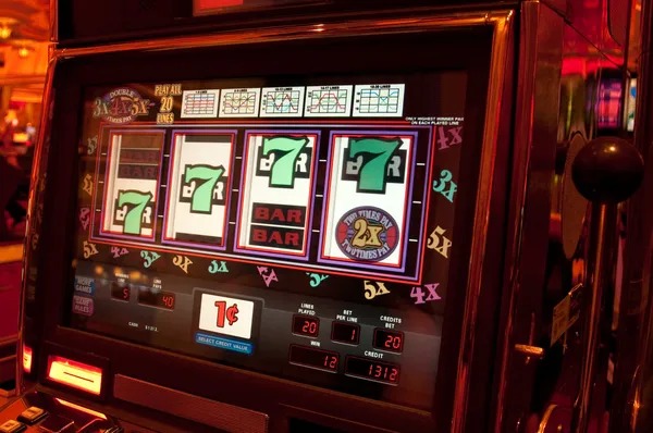PMGC live blackjack table with real dealer and camera angles