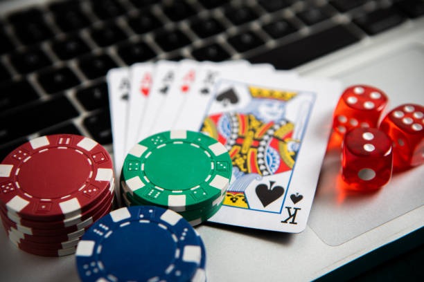 yoktogel88 Top Trend Gaming lobby showing live blackjack and roulette tables with player counts
